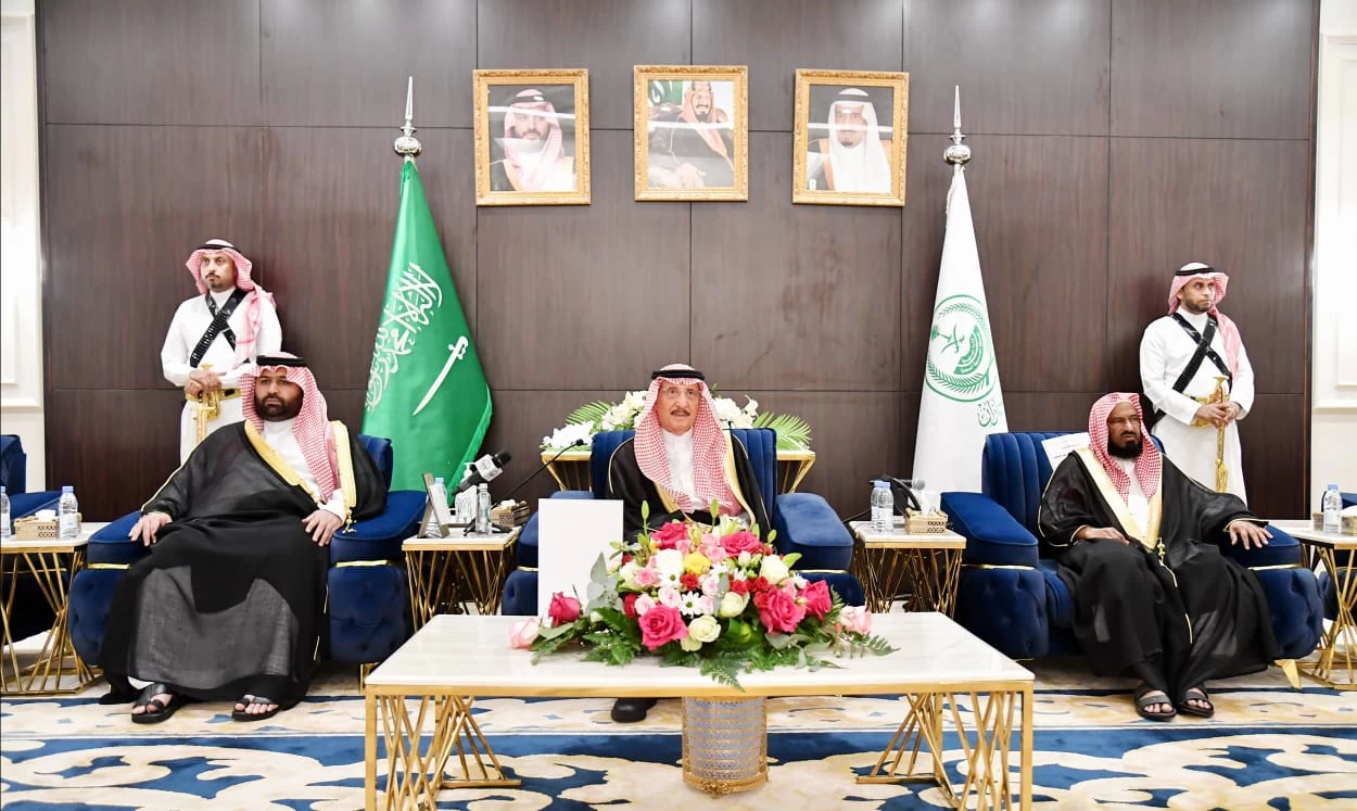 أمير منطقة جازان يدشّن ندوة ” أخذ الفتوى من مصادرها المعتمدة