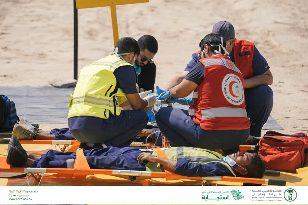 نجاح اختبار احتواء أكثر من 70 ألف برميل في المياه الإقليمية السعودية