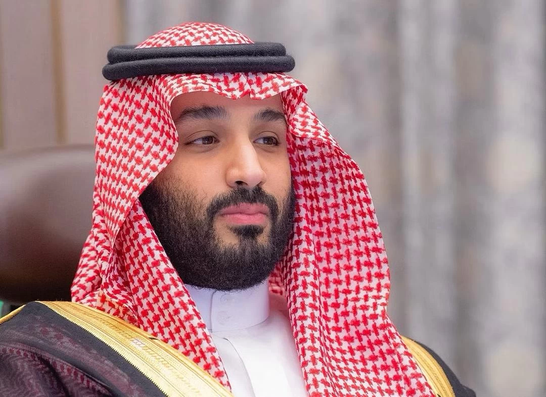 ولي العهد يتلقى اتصالاً هاتفيًّا من الرئيس الفرنسي