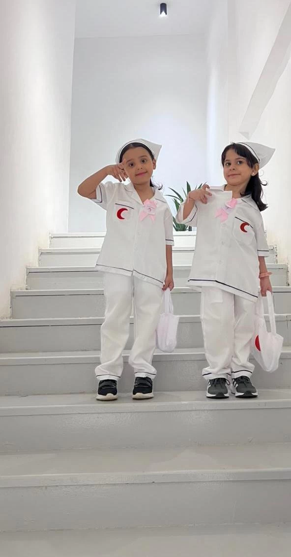 فريق التوعية الصحية بمستشفى صامطة العام ينفذ حملة توعوية ضد سرطان الثدي