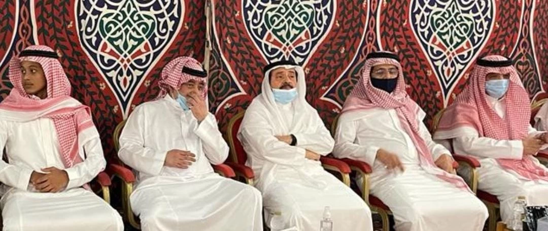 أمراء ووزراء و مسؤولين ورجال أعمال يعزون أسرة محمد بن عبود العمودي