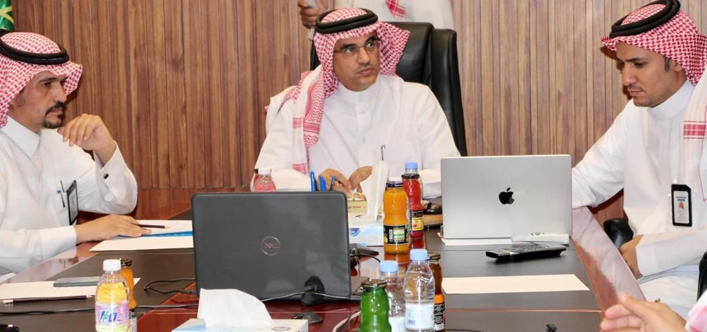 مدير تعليم الطائف .. يدشن تقنية الذكاء الاصطناعي في إدارته كأول إدارة تستخدم الذكاء الاصطناعي في الإعلام  