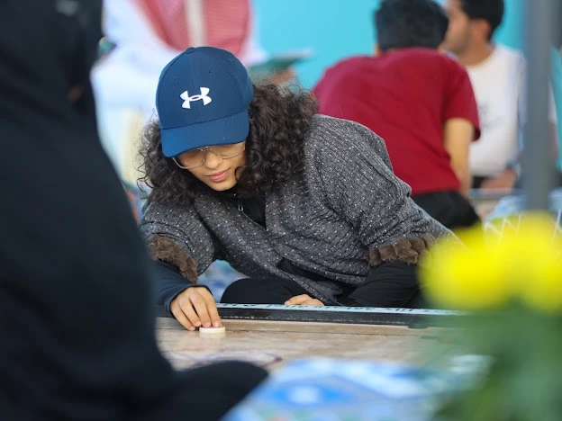 بطولة «الكيرم» في حائل تتواصل فعالياتها بنجاحات .