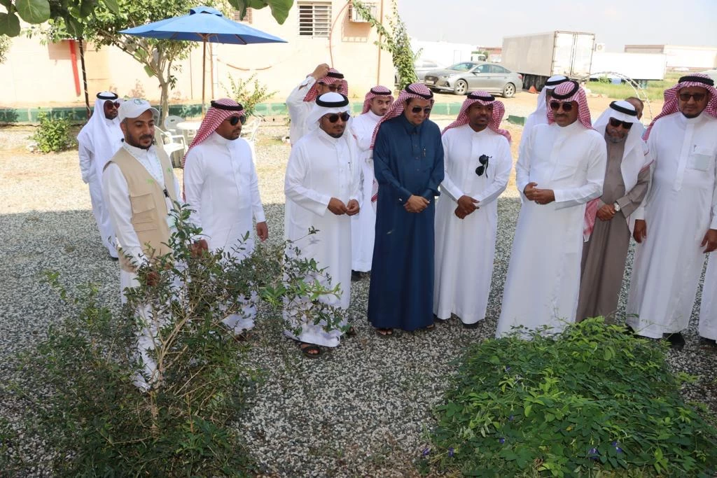 بر المسارحة ورائدات المسارحة تدشنان مبادرات السعودية الخضراء (لنجعلها خضراء 3) ومبادرة كسوة الشتاء 