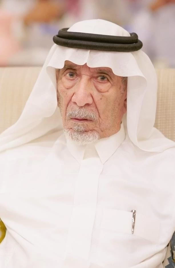 عبدالحفيظ مهدي السروري إلى رحمة الله بعد خدمته ٤٣ عاماً للتعليم 