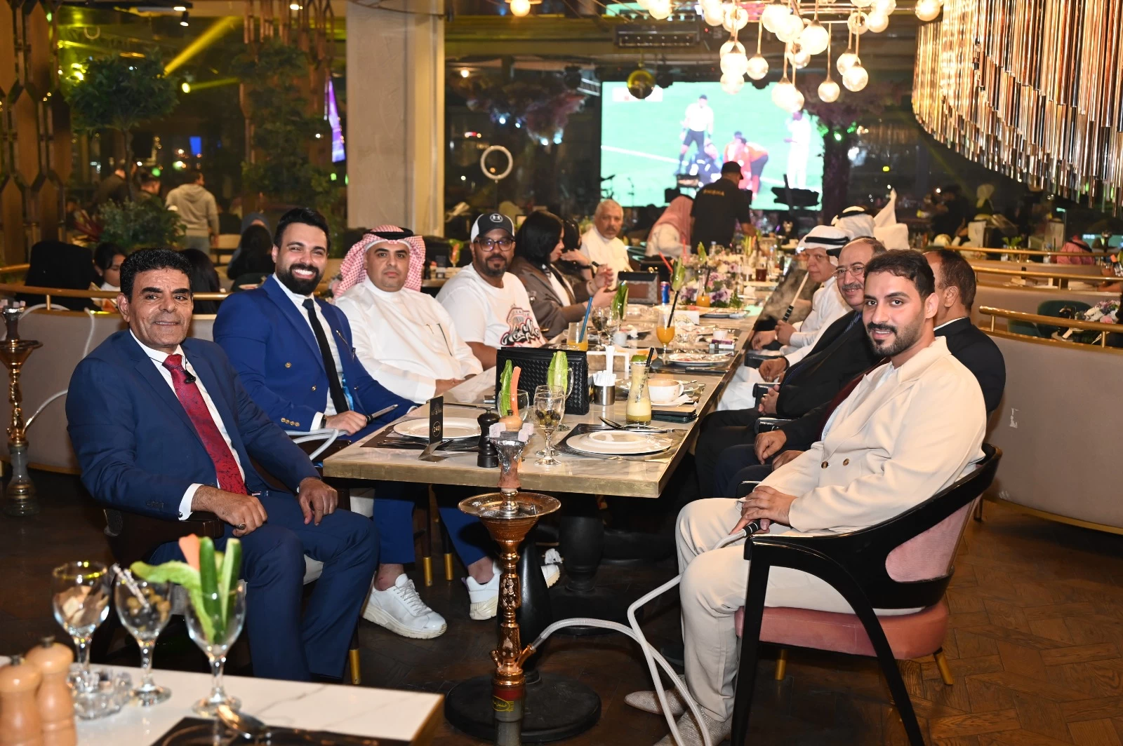 القبة لاونج يستضيف الفنانين و الإعلاميين ومشاهير السوشيال ميديا بمهرجان البحر الأحمر السينمائي