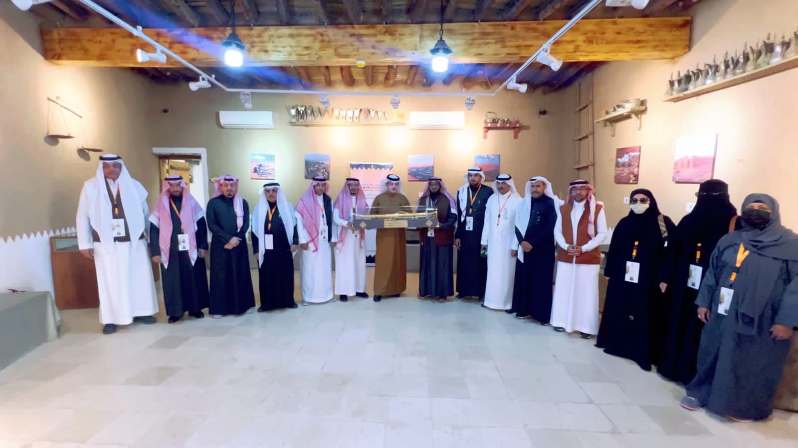 الغيث يستقبل وفد جمعية سفراء التراث