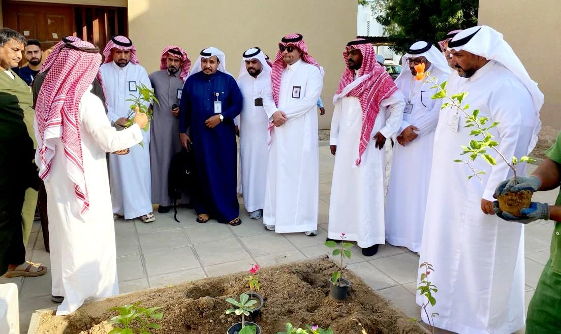 حملة تطوعية لتشجير " مستشفى الملك عبدالعزيز بجدة