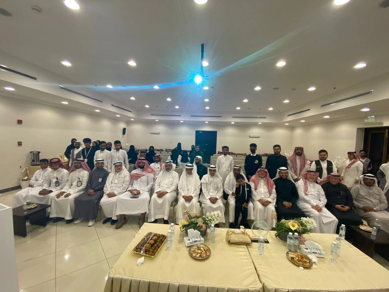 نادي البر التطوعي ينظم اللقاء الأول لديوانية "رواد الأثر" بمركز حي المحمدية للارتقاء بجهود المتطوعين