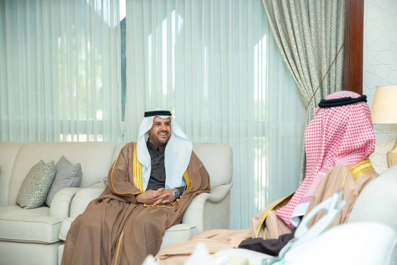 نائب أمير الشرقية يطلع على إنجازات جامعة حفر الباطن
