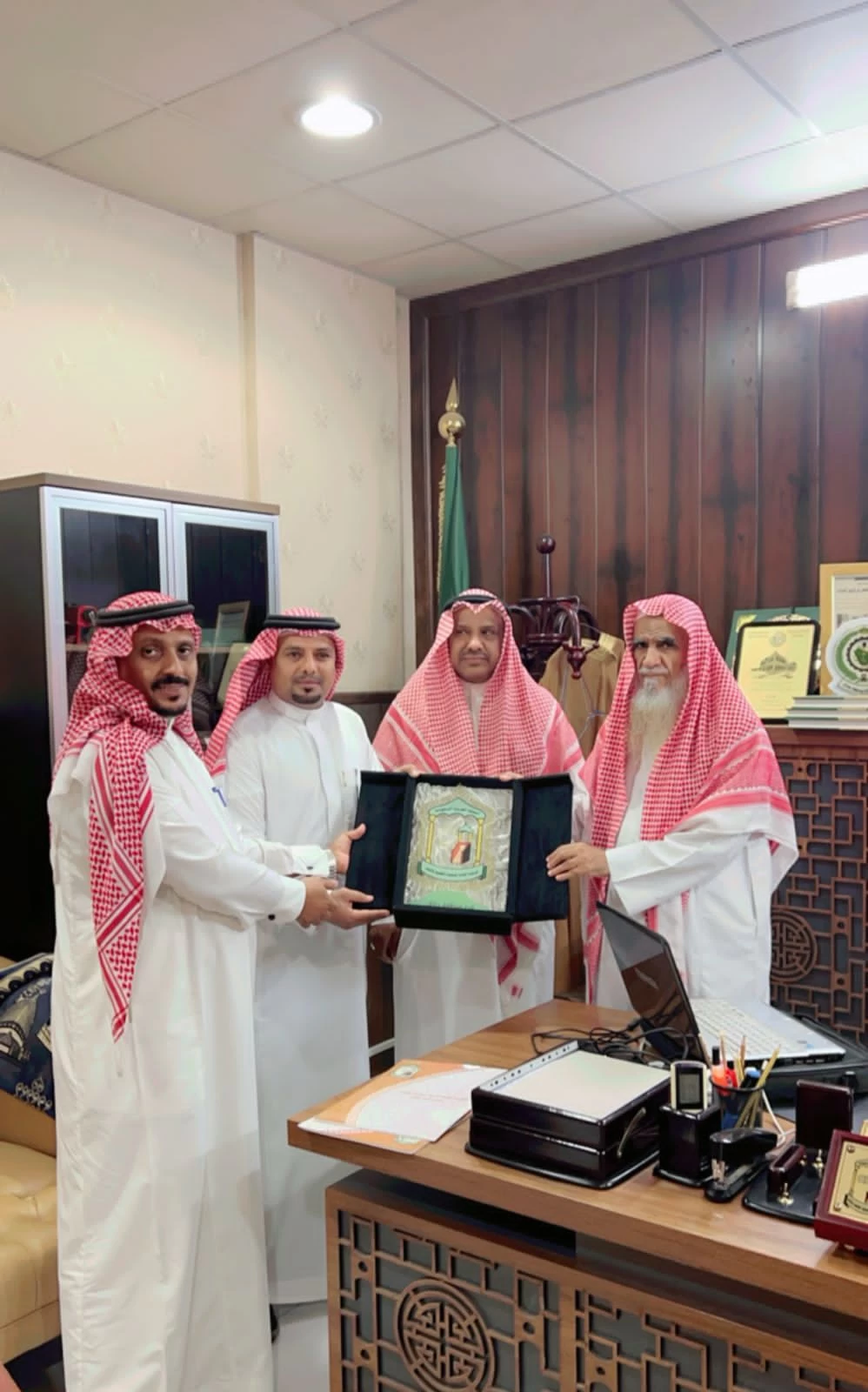 مدير عام فرع الرئاسة العامة للبحوث العلمية والإفتاء بجازان يستقبل رئيس مجلس إدارة جمعية مرفأ للخدمات الأسرية