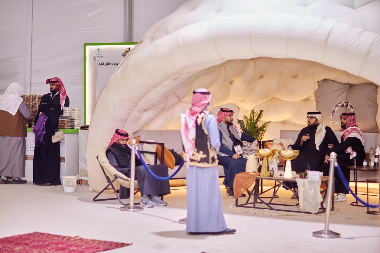 من خلال معرض "خيرات حائل" : "البيئة والزراعة" بحائل تشارك في فعاليات رالي حائل 