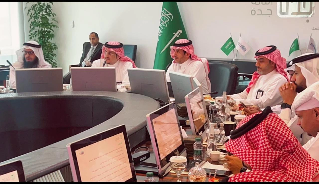 محافظ جدة يستقبل رئيس جامعة الأعمال والتكنولوجيا