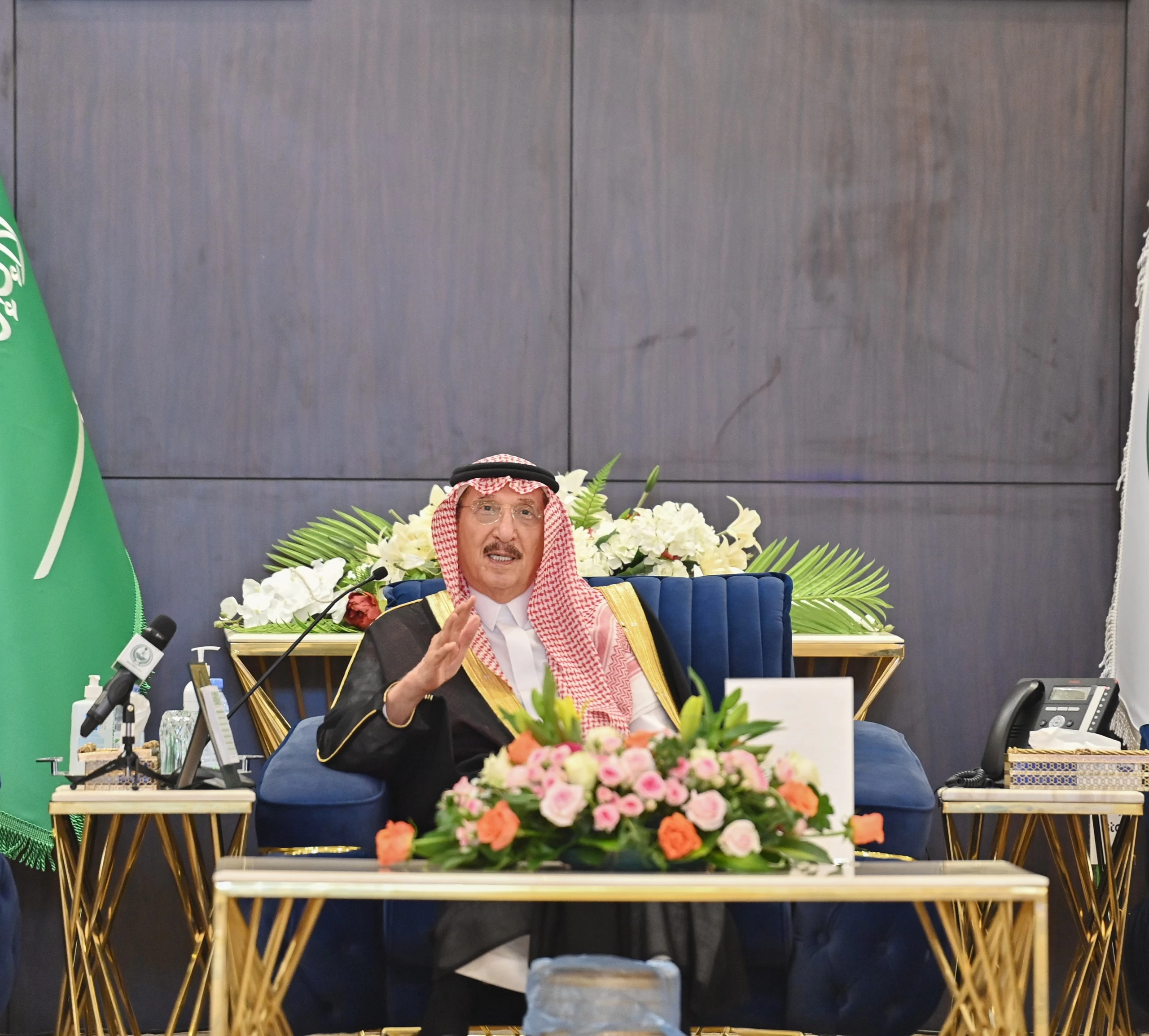 أمير منطقة جازان يخصص الجلسة الأسبوعية لمناقشة " مشروعات وخدمات المياه"