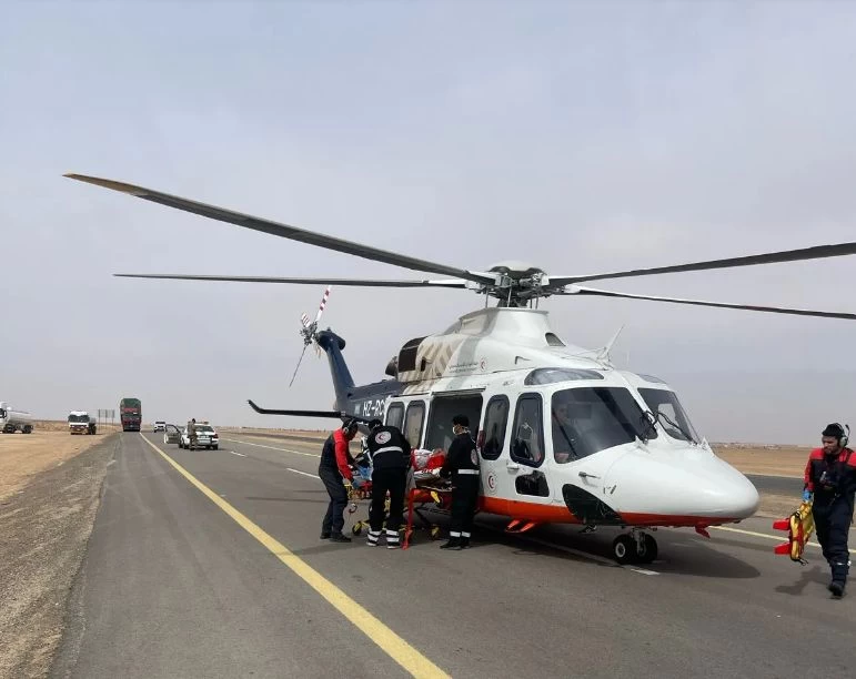 الإسعاف الجوي بالجوف ينقل مصابًا من بسيطا لسكاكا في 35 دقيقة