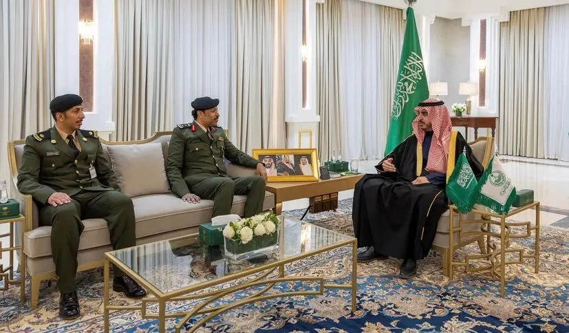 أمير الجوف يتسلّم التقرير السنوي لسجون المنطقة