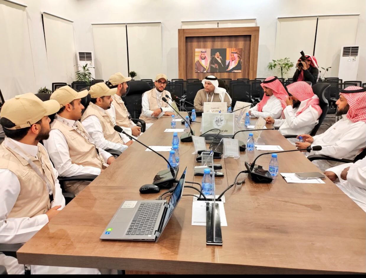 غرفة عمليات مبادرة أجاويد2 بهيئة تطوير منطقة عسير تزور غرفة أجاويد2 بالمجاردة وتطلع على تفاصيل العمل 