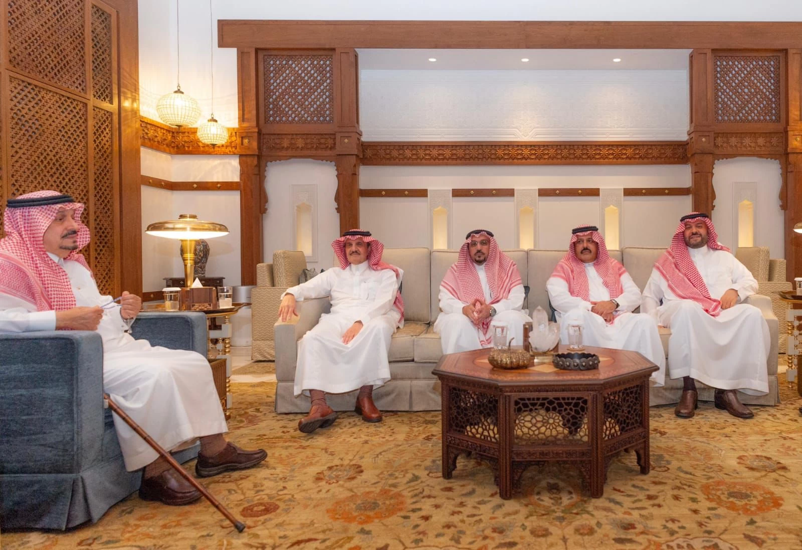 سمو ولي العهد يستقبل أصحاب السمو أمراء المناطق بمناسبة اجتماعهم السنوي الحادي والثلاثين