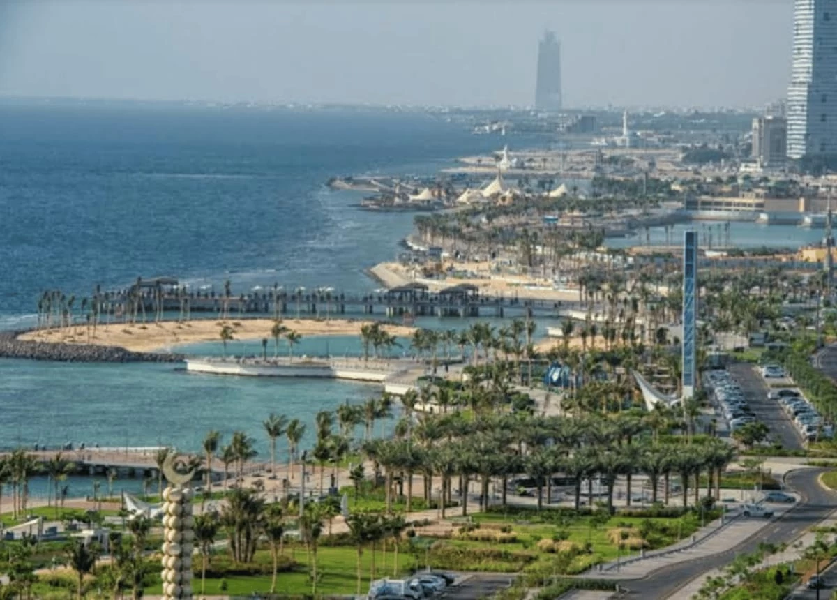 أمانة جدة تهيئ المرافق وتضاعف جهود الرقابة خلال إجازة عيد الفطر المبارك 