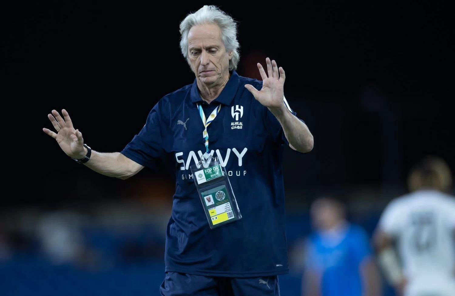 الهلال يعرض على خيسوس التجديد لعامين إضافيين وصفقات من العيار الثقيل 