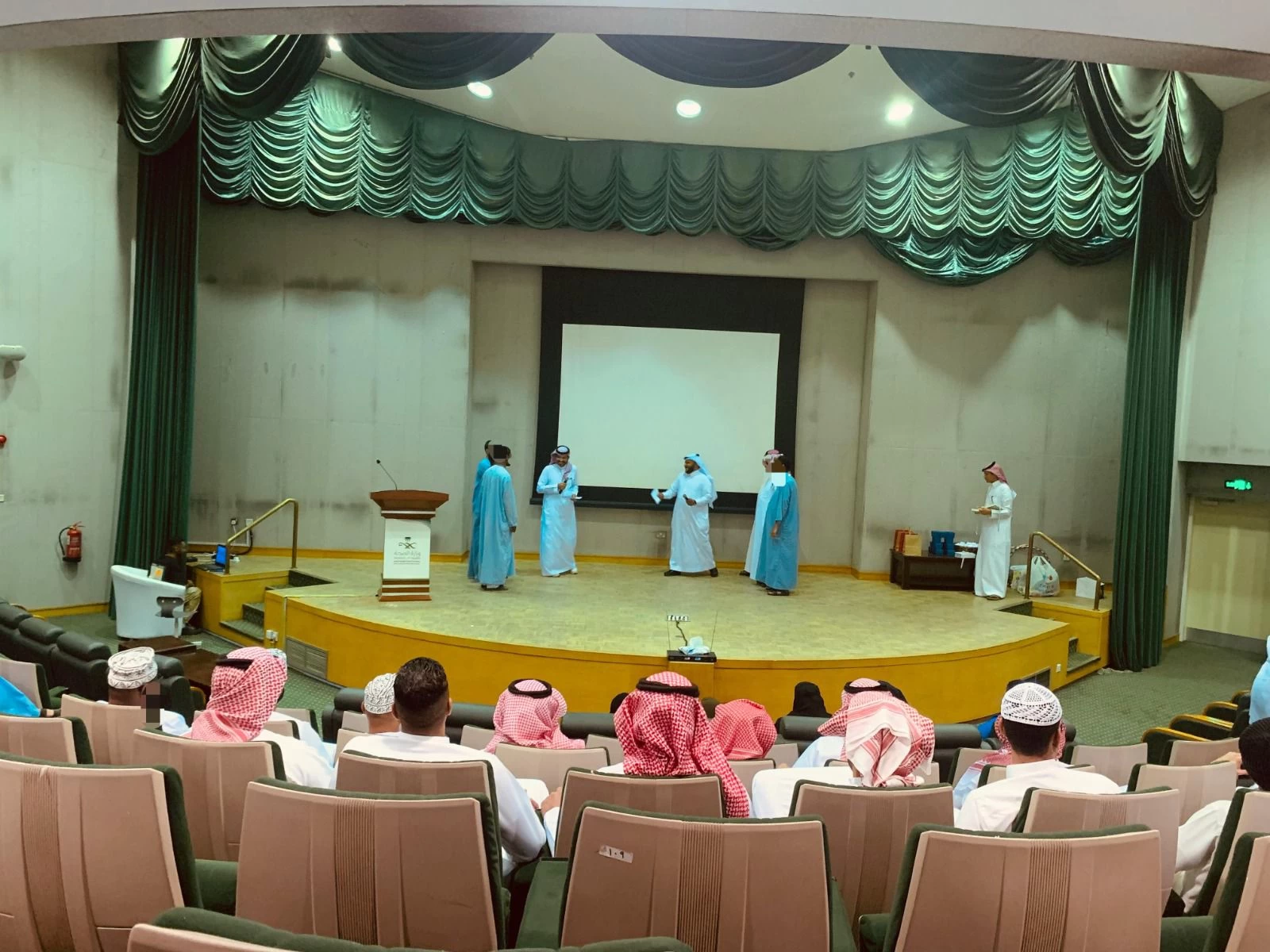 على مدى ثلاثة أيام.. مجمع إرادة بالرياض يعايد المرضى بفعاليات متنوعة