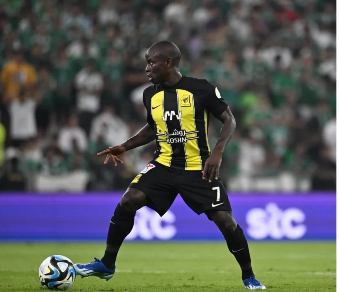 الاتحاد يستعيد خدمات لاعبه الفرنسي نغولو كانتي أمام الشباب