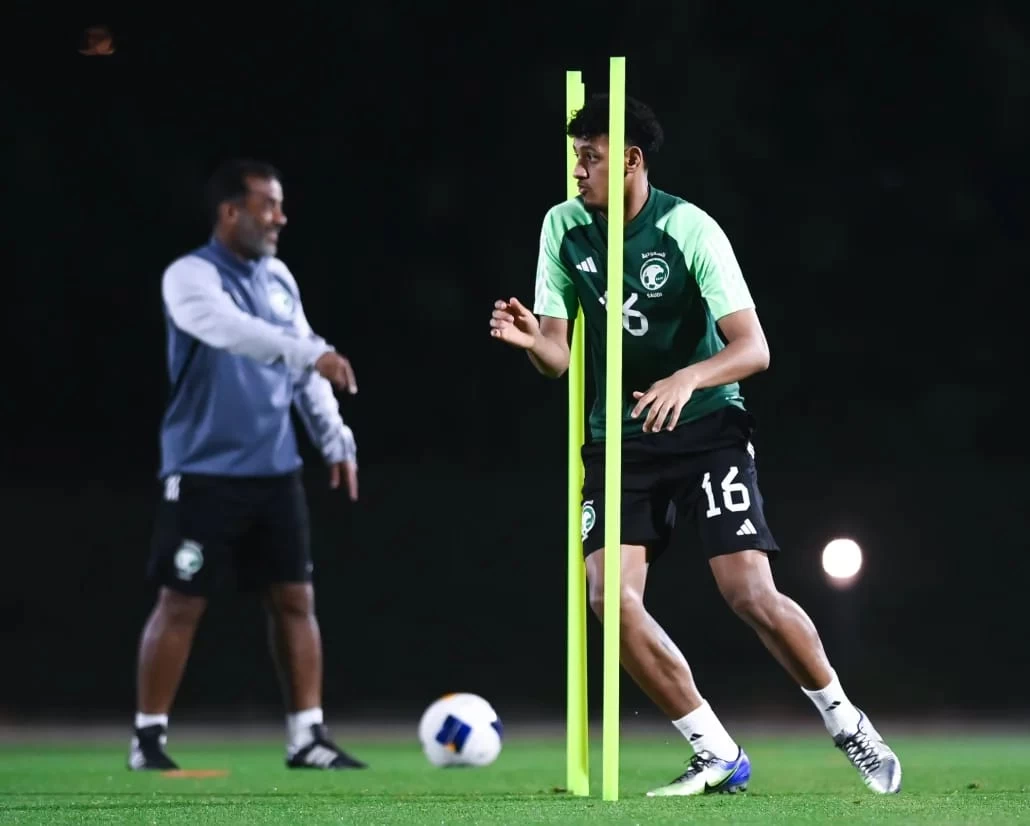 لتأكيد الصدارة .. الأخضر الأولمبي يواجه منتخب العراق