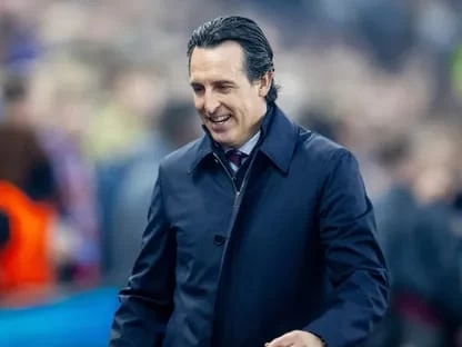 أستون فيلا يجدد عقد المدرب إيمري حتى 2027