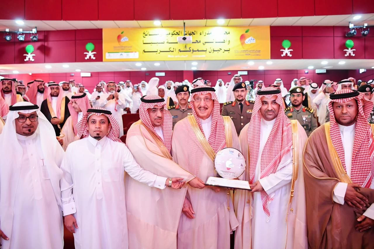 أمير جازان يرعى حفل افتتاح مهرجان المانجو والفواكه الاستوائية