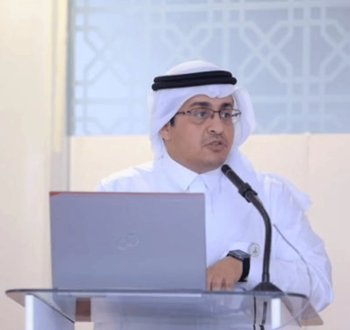 أكاديمي : 6 أسباب أسهمت بها رؤية المملكة في بقاء اقتصادها ضمن مستويات قوية