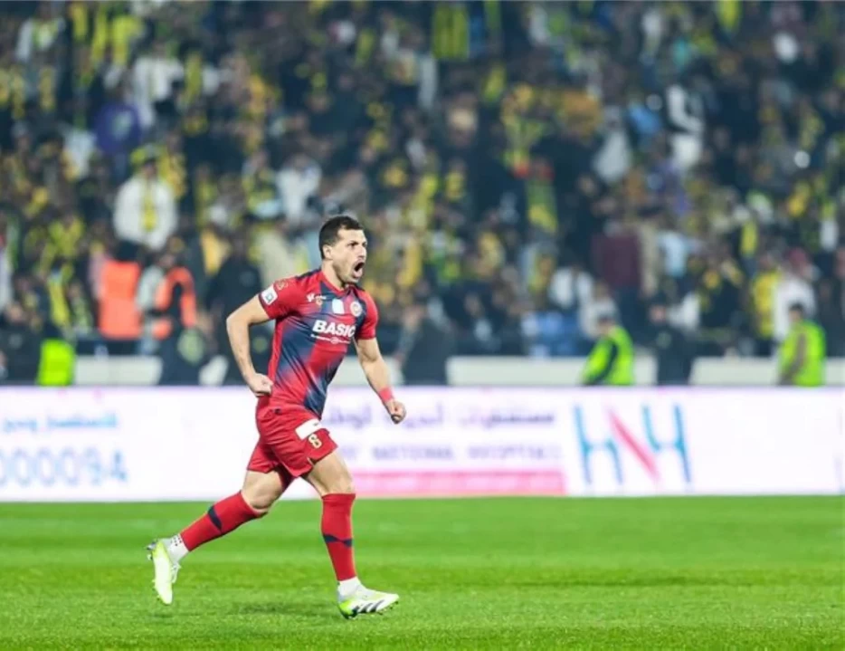 الإصابة تغيب لاعب ضمك لمدة شهر 