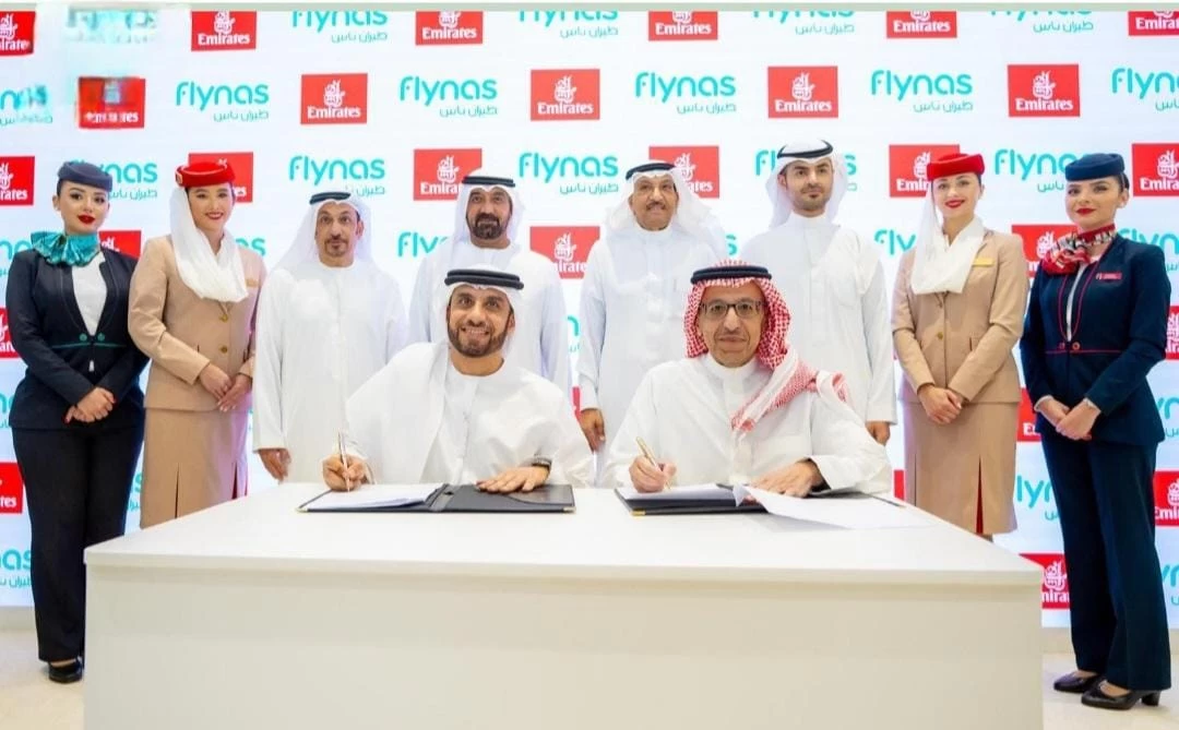 طيران ناس يوقع اتفاقية الإنترلاين لتوفير رحلات ربط أكثر سلاسة من المملكة إلى العالم عبر دبي