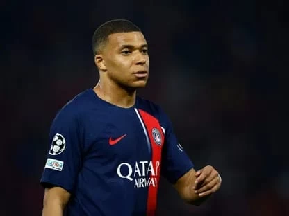 نجم فرنسا السابق ينصح مبابي بالانتقال للدوري السعودي 