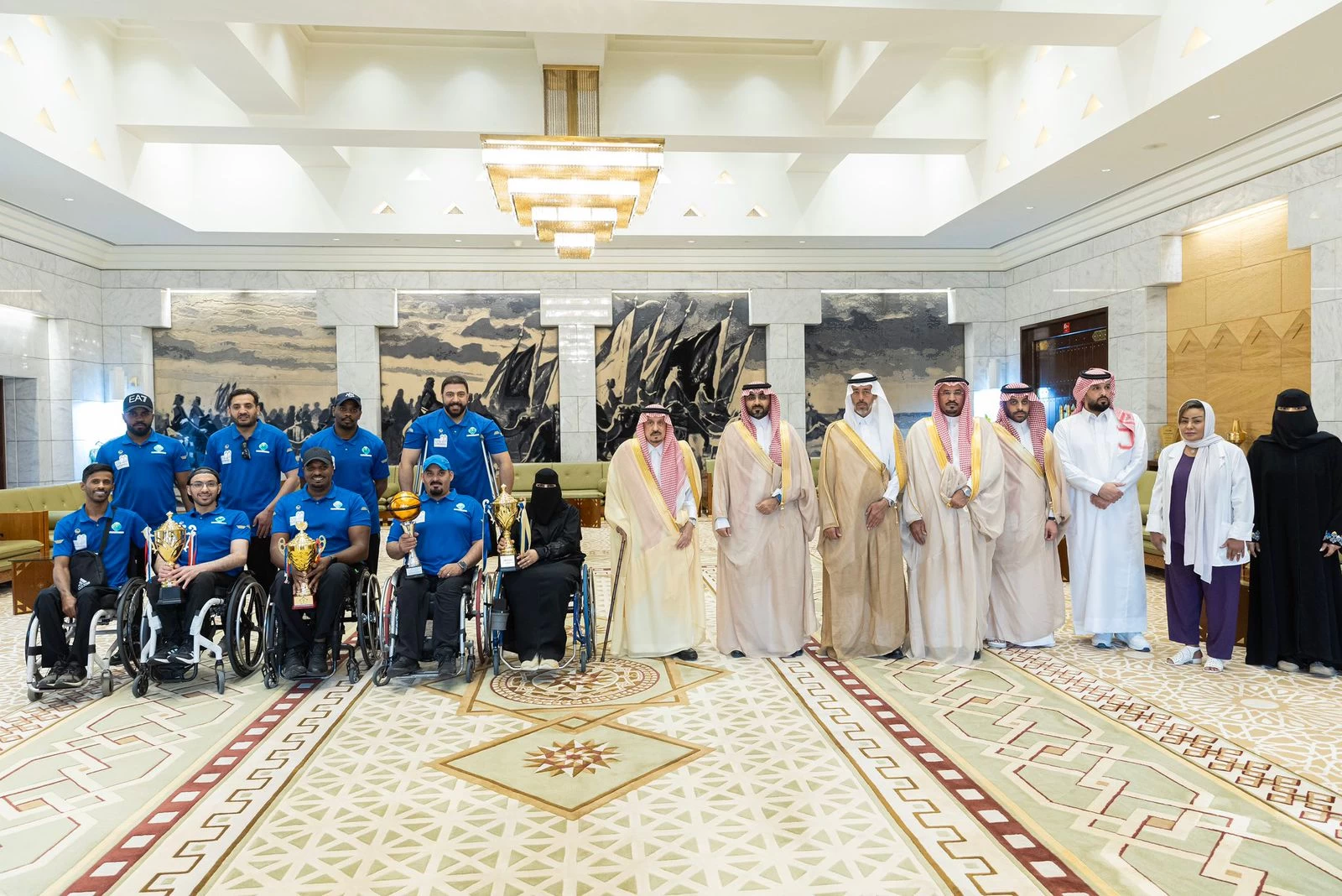 سمو الأمير فيصل بن بندر يطلع على منجزات نادي ذوي الإعاقة بالرياض