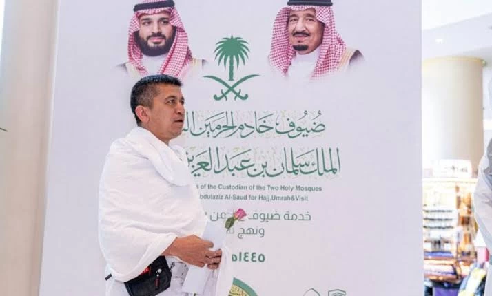 ضيوف خادم الحرمين الشريفين من مشعر عرفات: فرحتنا بالحجّ كبيرة ونعجز عن شكر قيادة المملكة