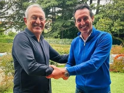 أوناي إيمري يجدد عقده مع أستون فيلا لخمس سنوات قادمة 