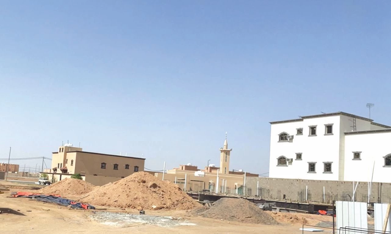 54 جولة رقابية تنفذها بلدية عقلة الصقور على المباني تحت الإنشاء  