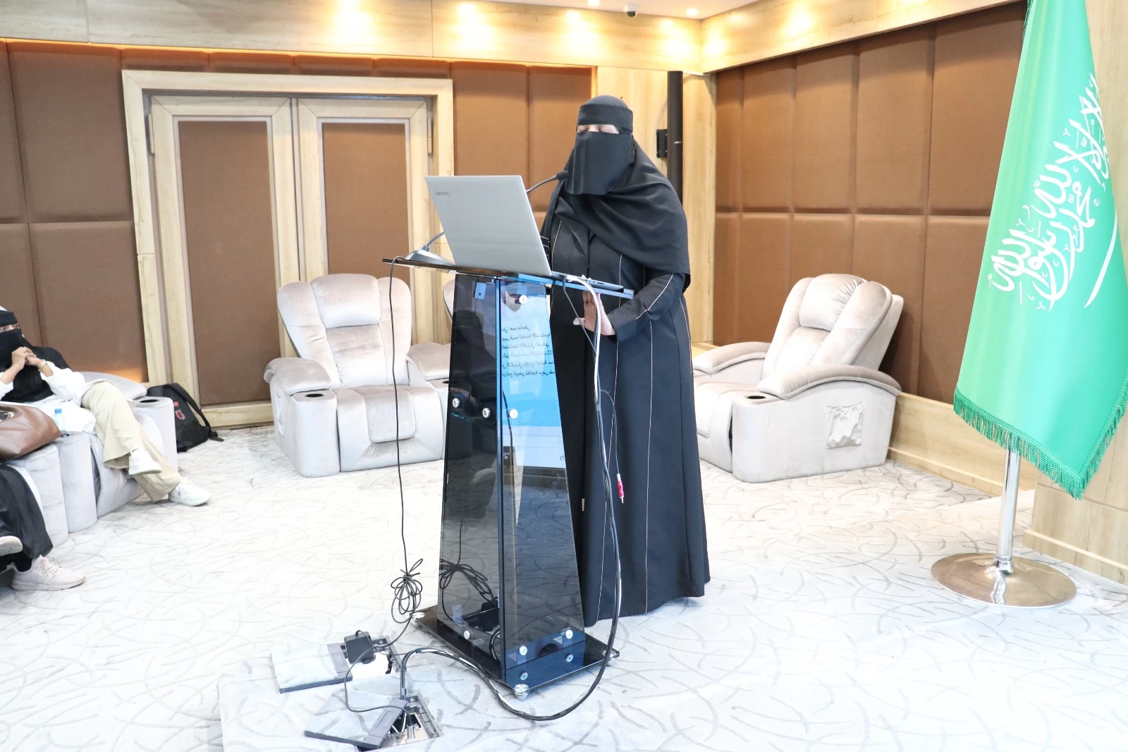 إدارة الصحة النفسية والاجتماعية بتجمع جازان الصحي تنفذ برنامج تدريبي حول نموذج العلاج الاجتماعي المتمركز على المهام للوقاية من إصابات قُرح الفراش