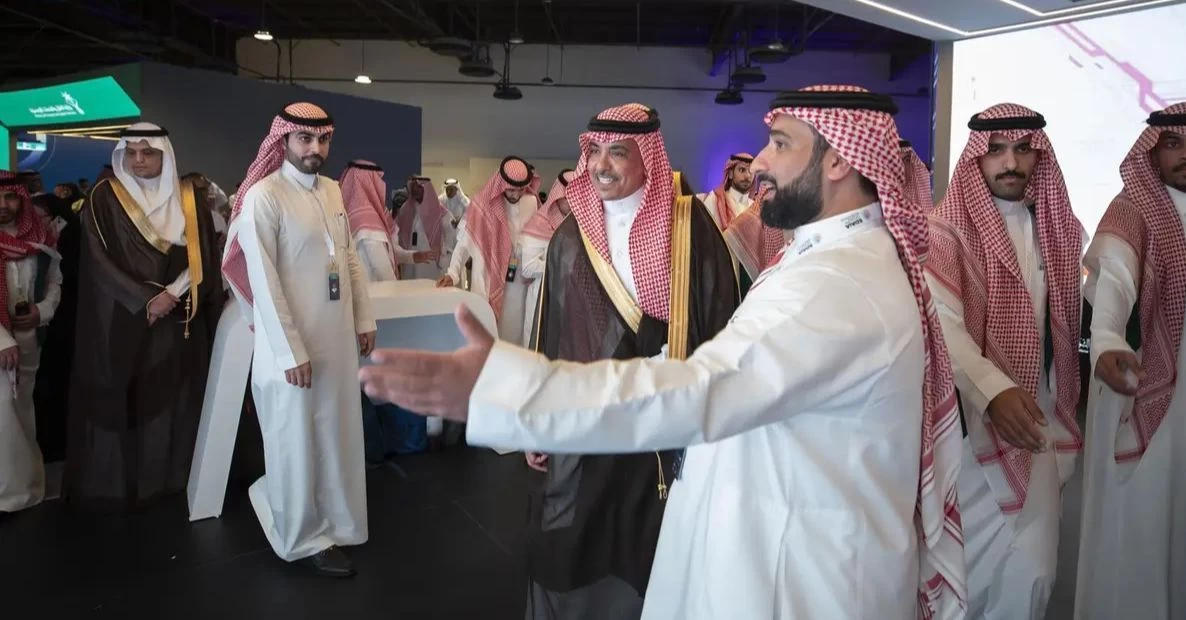 وزير الإعلام يزور جناح "سدايا" في ملتقى إعلام الحج ويطلع على خدماتها الرقمية التي تسهم في خدمة ضيوف الرحمن