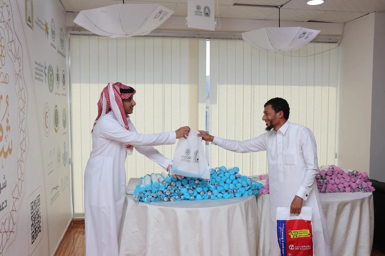 هداية" توزع 15 ألف هدية للحجاج القادمين من المنافذ