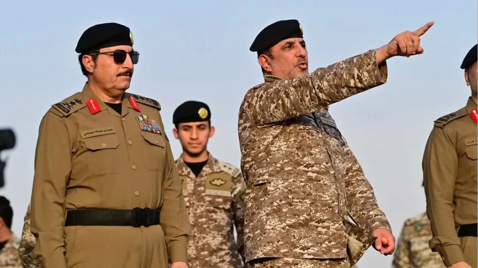 مدير الأمن العام يتفقد قوات أمن الحج والجهات العسكرية المساندة المشاركة في الحج