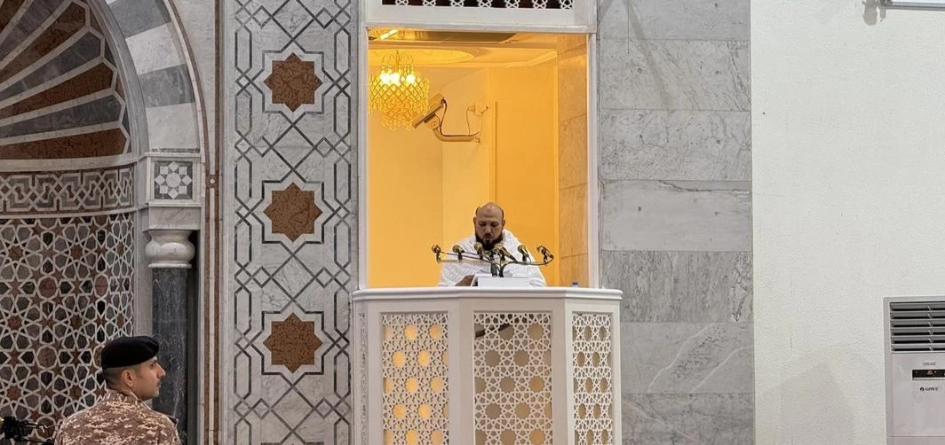 الشيخ ماهر المعيقلي في خطبة عرفة : الحج إظهار للشعيرة وإخلاص في العبادة .. وعرفة موقف عظيم تضاعف فيه الحسنات وتغفر فيه السيئات