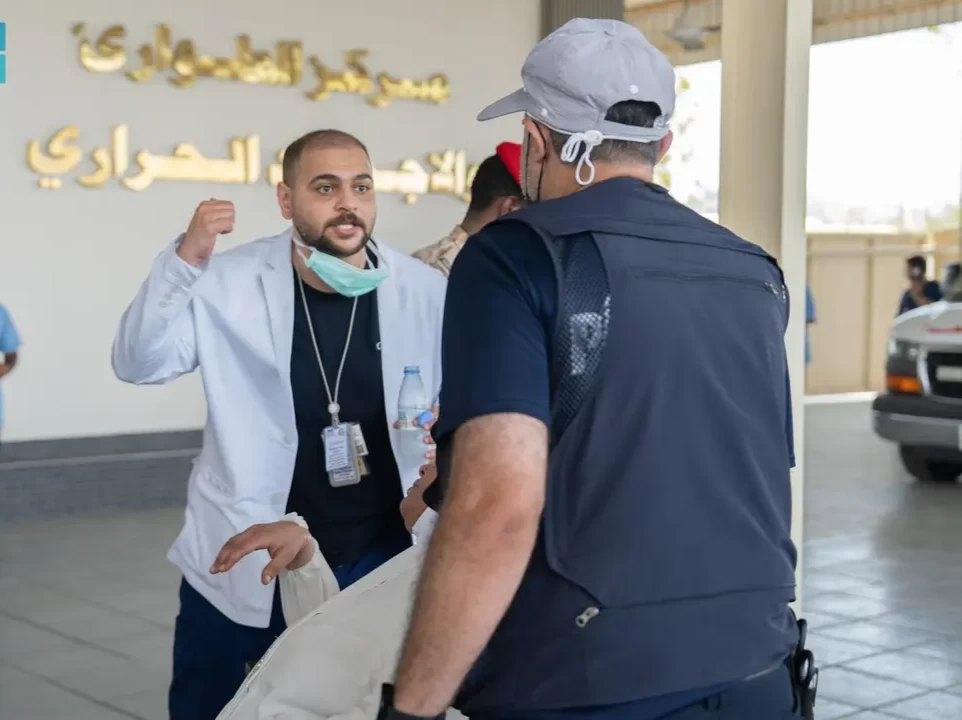 مركز الإجهاد الحراري وضربات الشمس بمشعر عرفة يستقبل 225 حالة إجهاد حراري وتعب