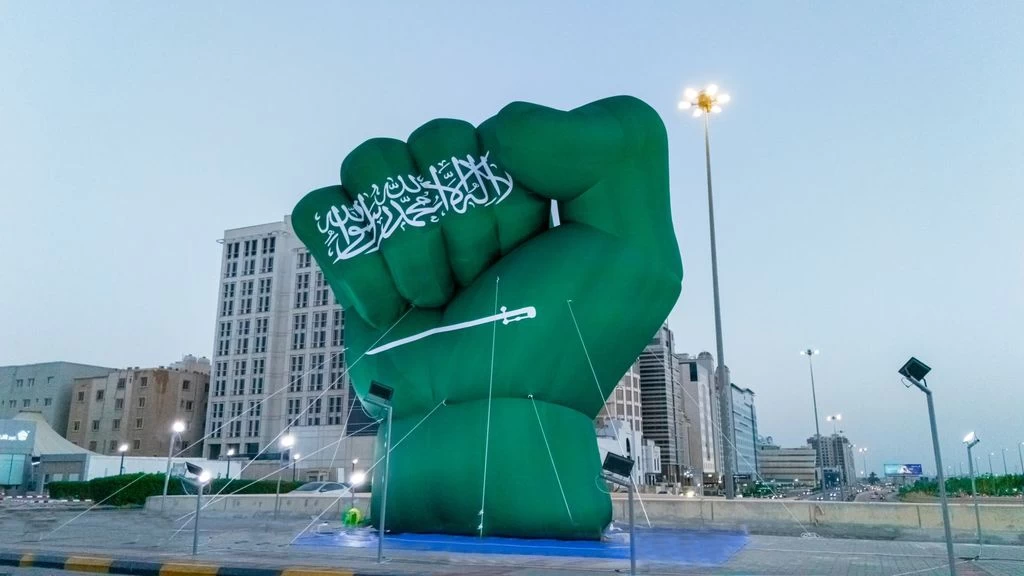 أمانة الشرقية: إضاءات ومجسمات جمالية تزين المنطقة احتفاءً بعيد الأضحى المبارك