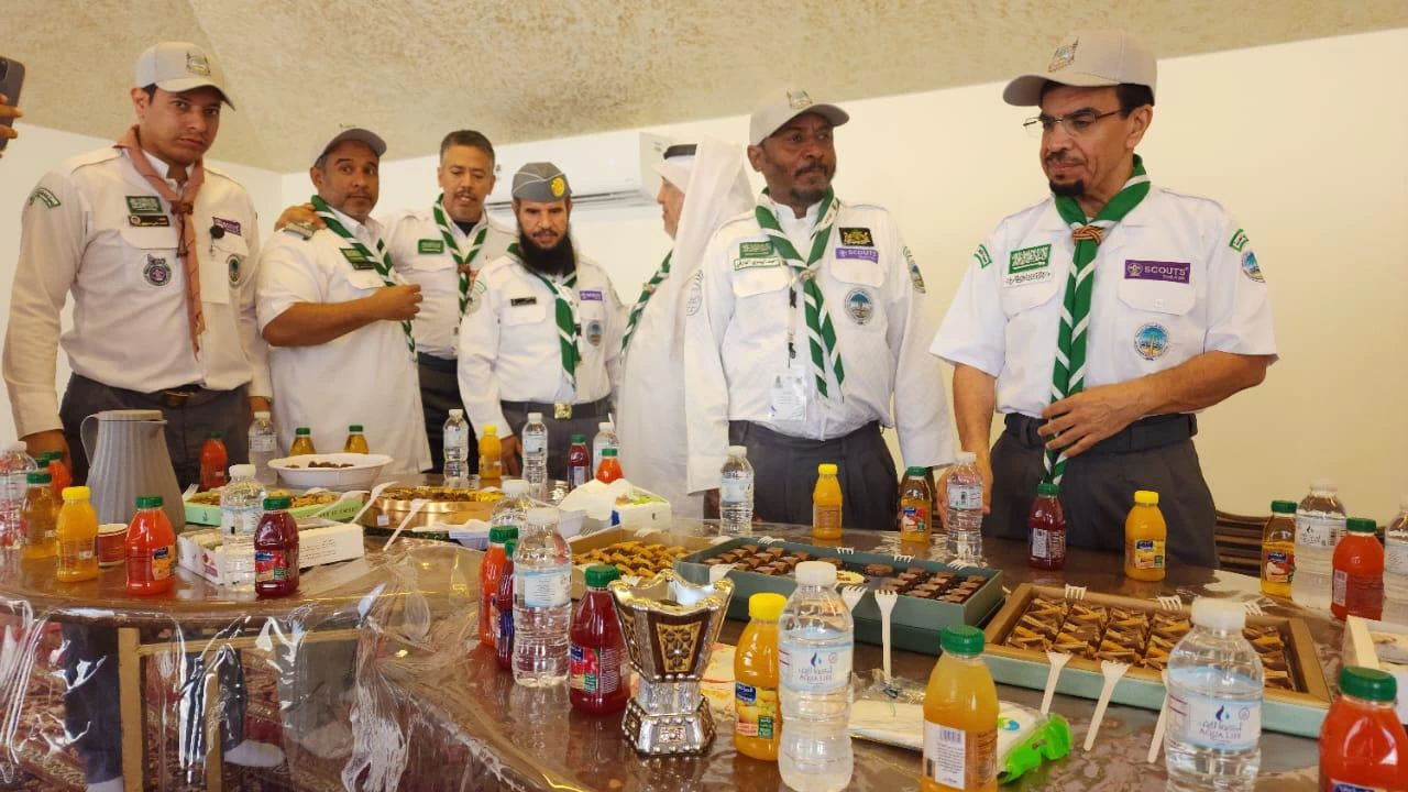 حفل معايدة للكشافة في معسكر العزيزية بمكة المكرمة