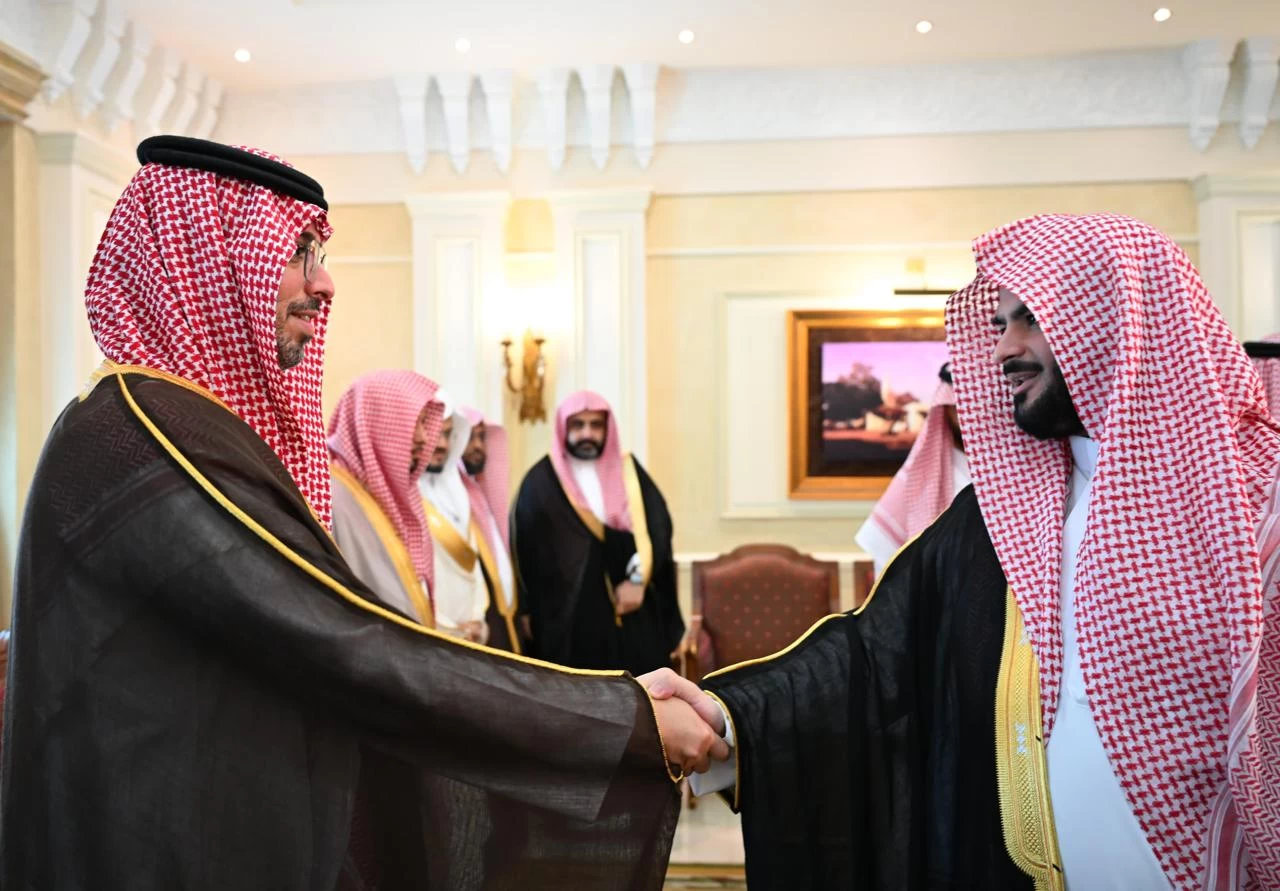 محافظ جدة يستقبل أصحاب الفضيلة المهنئين بعيد الأضحى المبارك