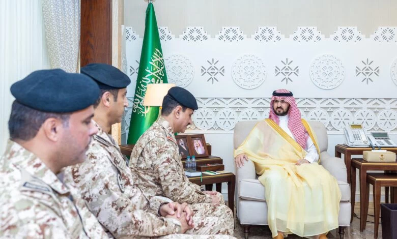 نائب أمير الشرقية يستقبل مساعد وكيل الحرس الوطني للجهاز العسكري بمناسبة تكليفه