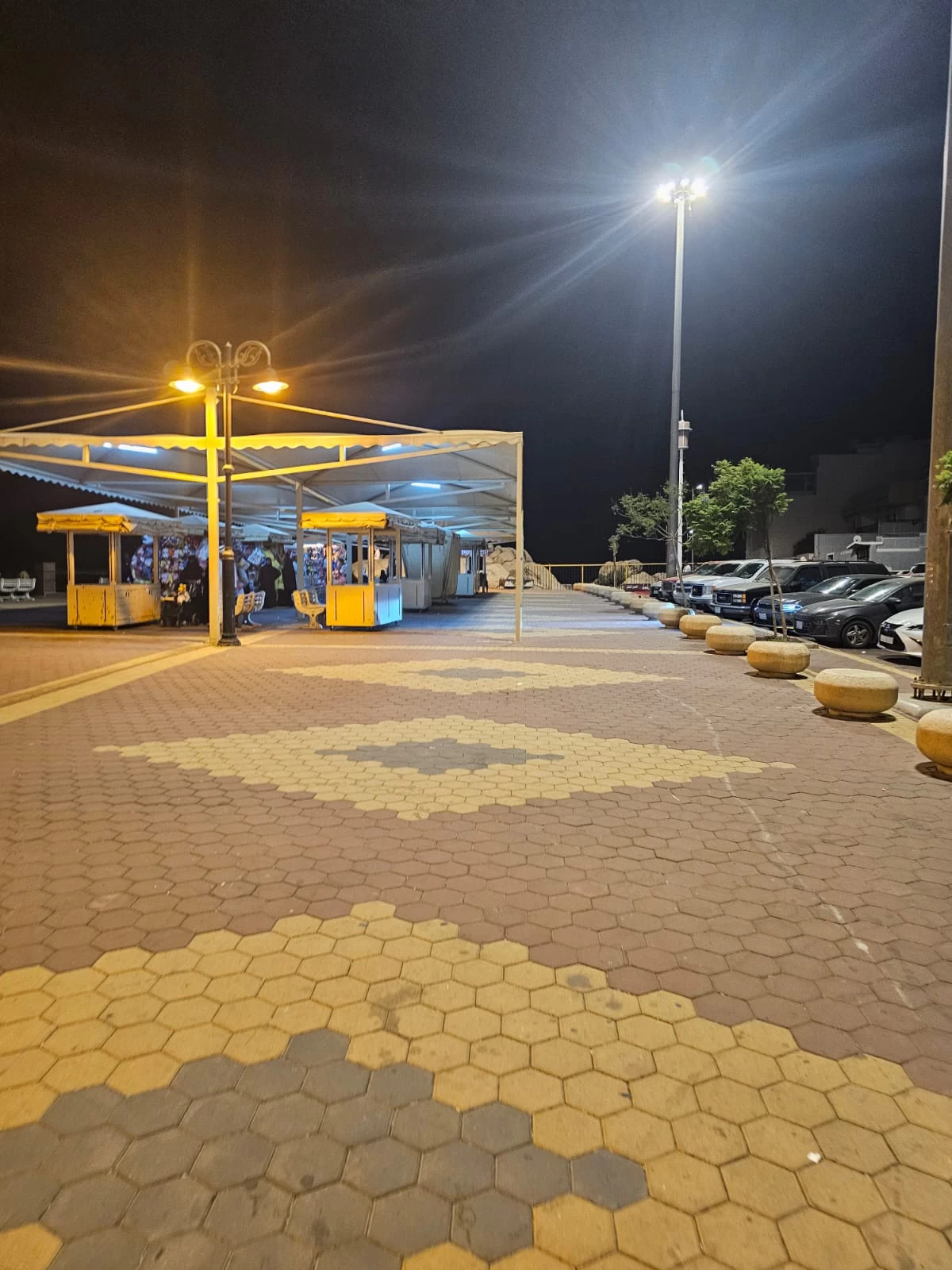 ​​​​​​​أمانة عسير" تُطلق مبادرة خذ رخصتك لتنظيم نشاط الباعة الجائلين 