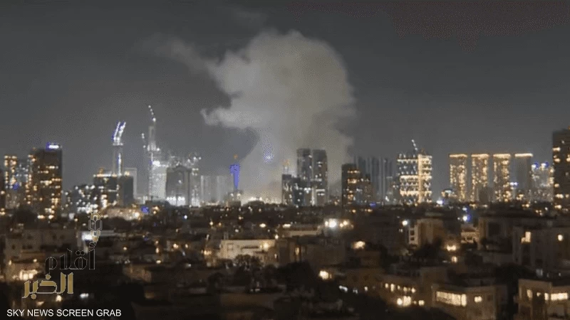 إيران تطلق صواريخ باتجاه إسرائيل .. وإصابة مبنى سكني