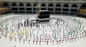 أكثر من 1.2 مليون معتمرٍ يتوافدون إلى المملكة مُنذ انطلاق موسم العمرة لهذا العام
